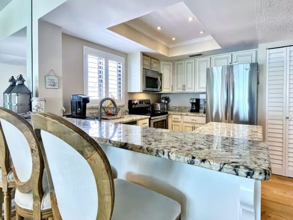 Beachfront Vacation Condo in Madeira Beach with Gulf Views