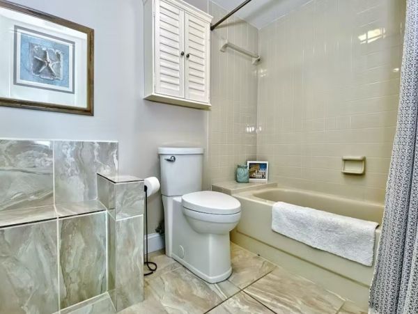 Beachfront Vacation Condo in Madeira Beach with Gulf Views