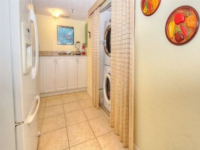 Luxury Three Bedroom on Beach and Ful Gulf Views