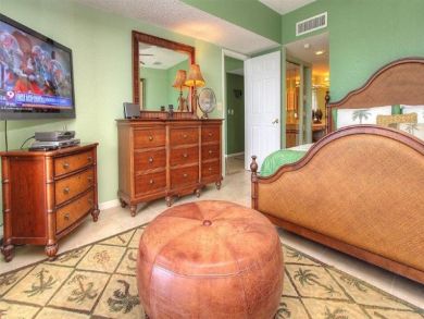 Luxury Three Bedroom on Beach and Ful Gulf Views