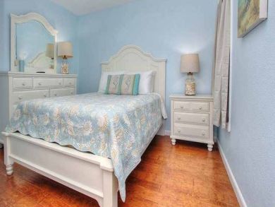 Gulf Front Beach Front Rental - additional view, photo 5