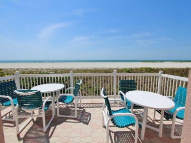 Sand Key Incredible Beachfront Vacation Condo