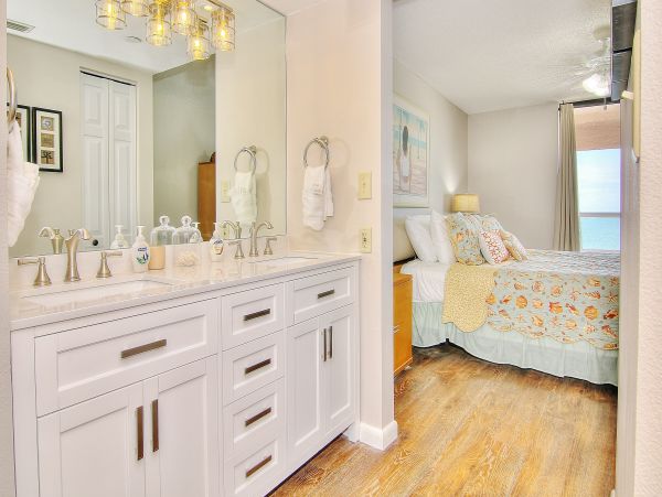 Clearwater Luxury Vacation Rental with Great Views