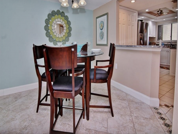 Clearwater Condo 894563