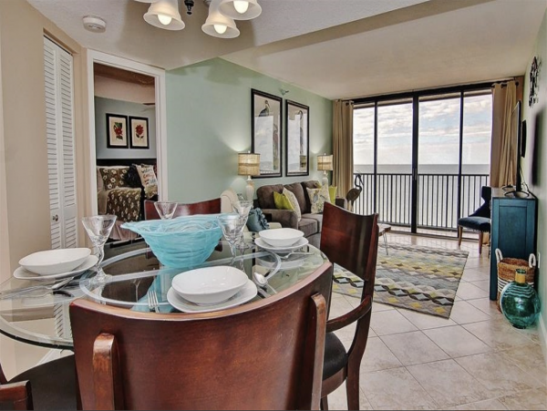 Clearwater Condo 894563