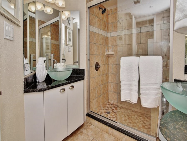 Clearwater Condo 894563
