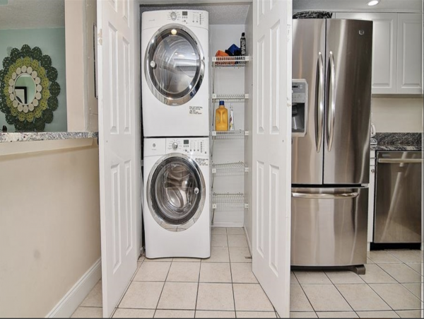 Clearwater Condo 894563