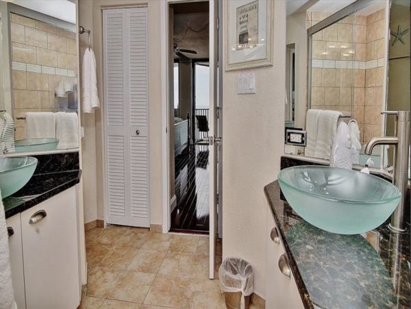 Clearwater Condo 894563