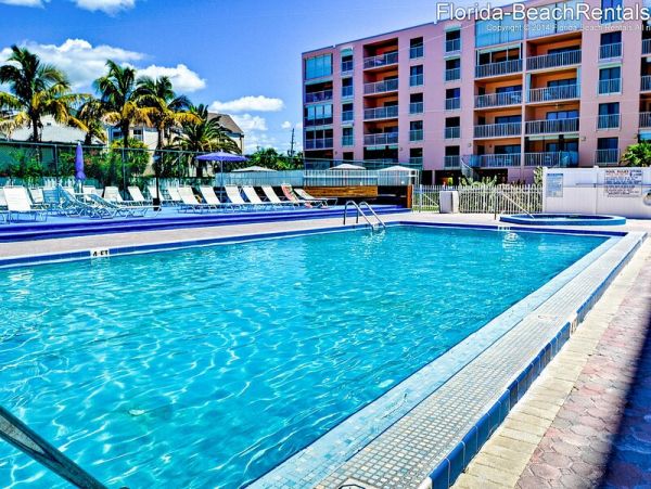 Indian Rocks Three Bedroom Beach Condo View Of Gulf
