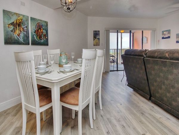Indian Rocks Three Bedroom Beach Condo View Of Gulf