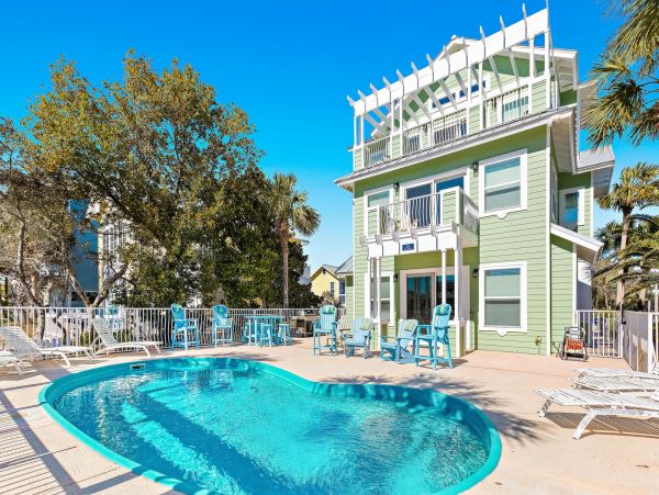 Home for Rent with the Best Ever Views