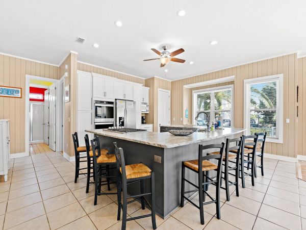 Home for Rent with the Best Ever Views