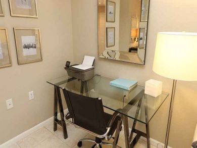 Lovely Vacation Home in Naples Sleeps Six