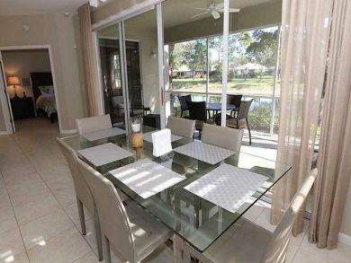 Lovely Vacation Home in Naples Sleeps Six