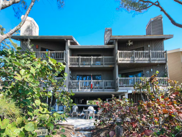 Indian Shores Vacation Rental Located on Beach