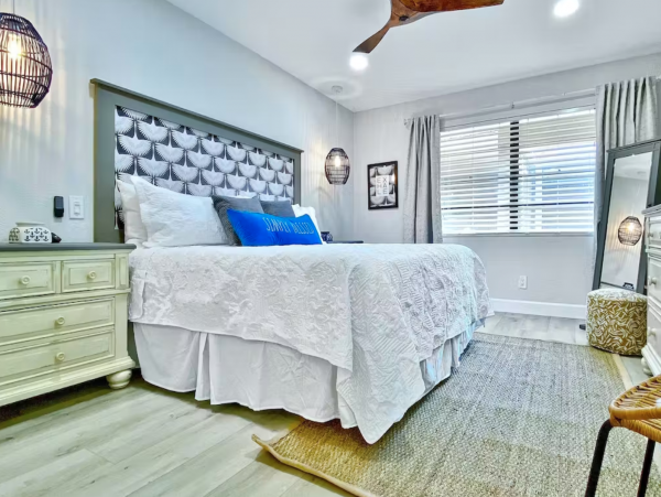 Indian Shores Vacation Rental Located on Beach