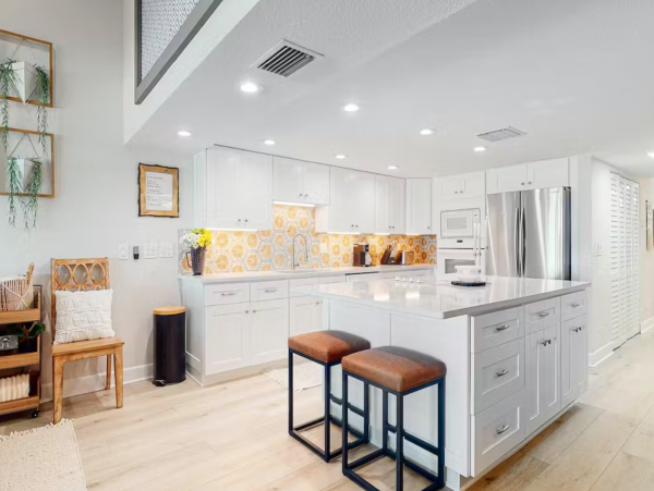 Indian Shores Vacation Rental Located on Beach