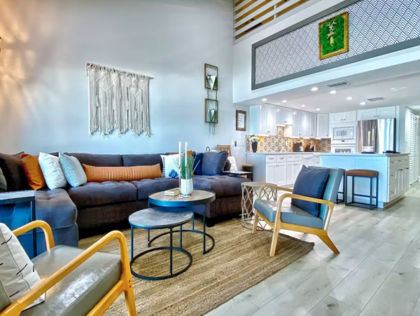 Indian Shores Vacation Rental Located on Beach