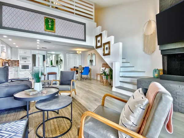 Indian Shores Vacation Rental Located on Beach