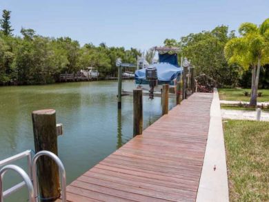 Sanibel Home 894699