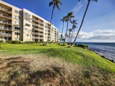 Magnificent Maui Vacation Condo World Class Loation & Views