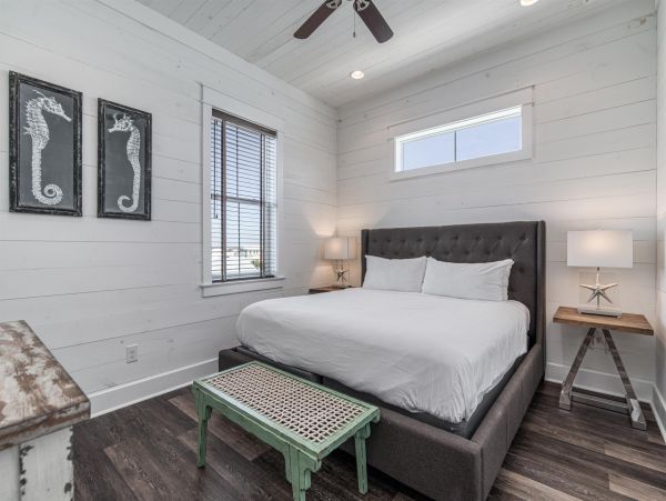 Miramar Beach Seven Bedroom Luxury Beach Vacation Rental