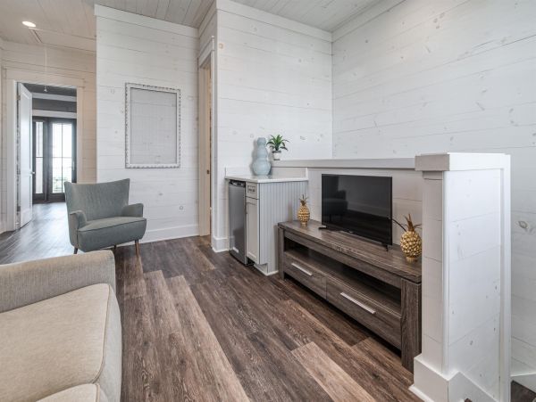 Miramar Beach Seven Bedroom Luxury Beach Vacation Rental