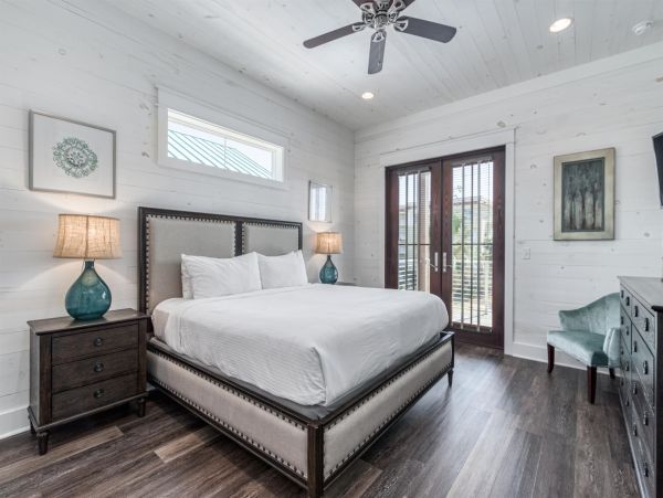 Miramar Beach Seven Bedroom Luxury Beach Vacation Rental