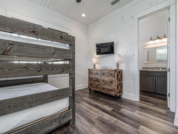 Miramar Beach Seven Bedroom Luxury Beach Vacation Rental