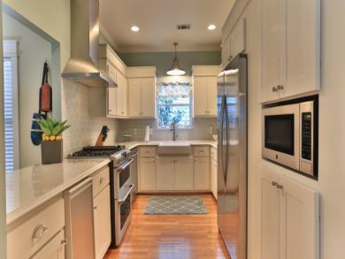 Modern Chic Four Bedroom Vacation Rental Crystal Beach