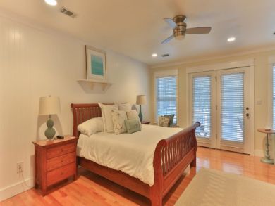 Modern Chic Four Bedroom Vacation Rental Crystal Beach