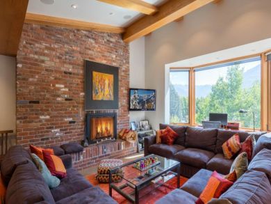 Five Bedroom Rental in Vail Village Colorado