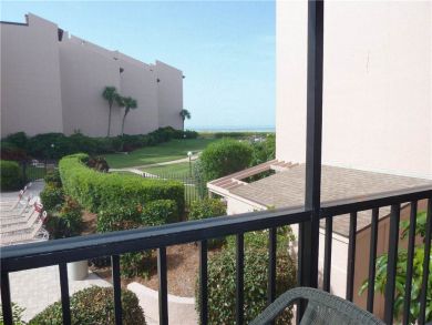 Three Bedroom Condo in Siesta Key with Gulf Views