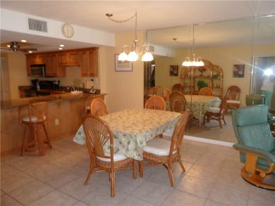 Three Bedroom Condo in Siesta Key with Gulf Views