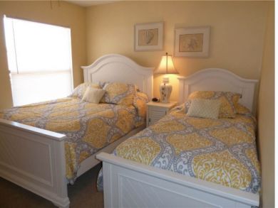 Three Bedroom Condo in Siesta Key with Gulf Views