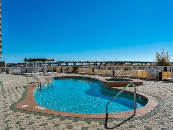 Oceanfront Vacation Condo Navarre Beach with Amazing Views