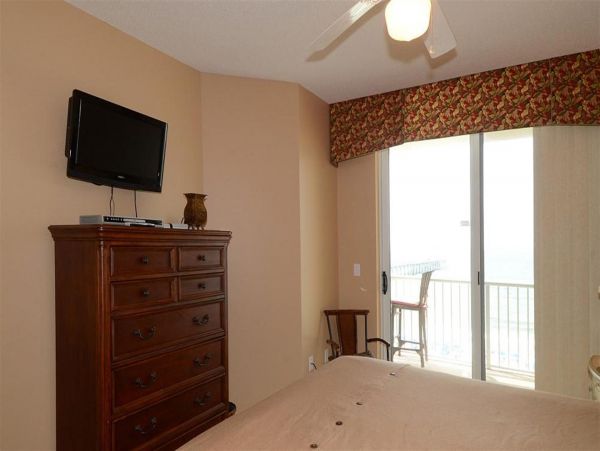 Oceanfront Vacation Condo Navarre Beach with Amazing Views