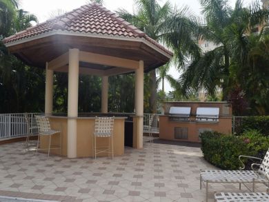 Naples Condo 894757