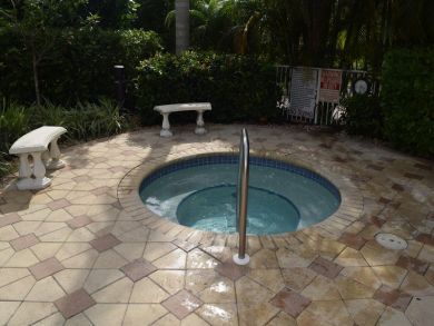 Naples Condo 894757