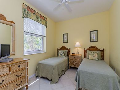 Naples Condo 894757