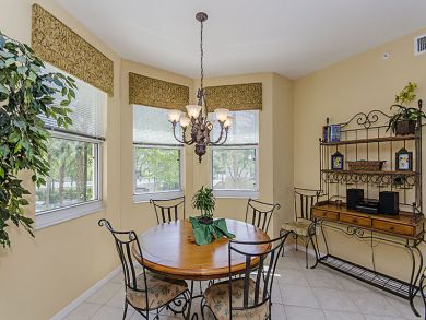 Naples Condo 894757