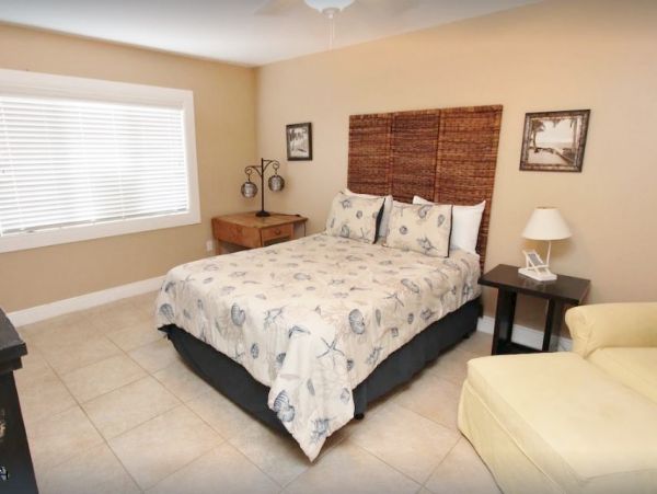 On Beach Miramar Vacation Condo Sleeps 12 Guests