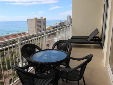 Balcony with Table & Chairs