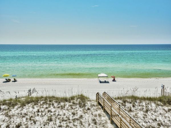Luxury Destin Gulf Front Vacation Pool Home Sleeps 22