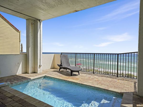 Luxury Destin Gulf Front Vacation Pool Home Sleeps 22