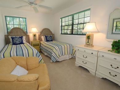 Twin Bedroom