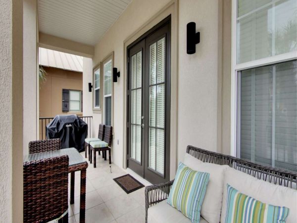 The Ultimate Six Bedroom Luxury Pool Residence in Destiny East
