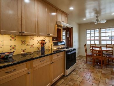 Crown Point Park Mission Bay Vacation Rentals - additional view, photo 2