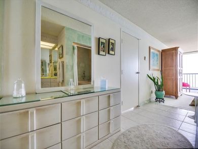 Amazing Ocean Views from your 7th floor Pacific Beach Condo
