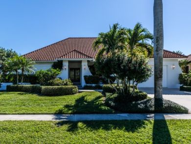 Marco Island Three Bedroom Vacation Rental Home With Pool